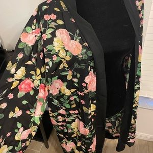 Long sleeved black and floral print silky material kimono